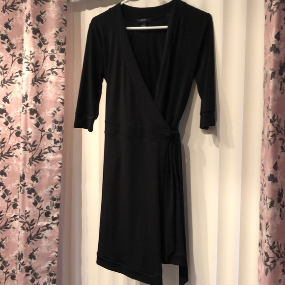 Black wrap dress - Picture 1 of 3